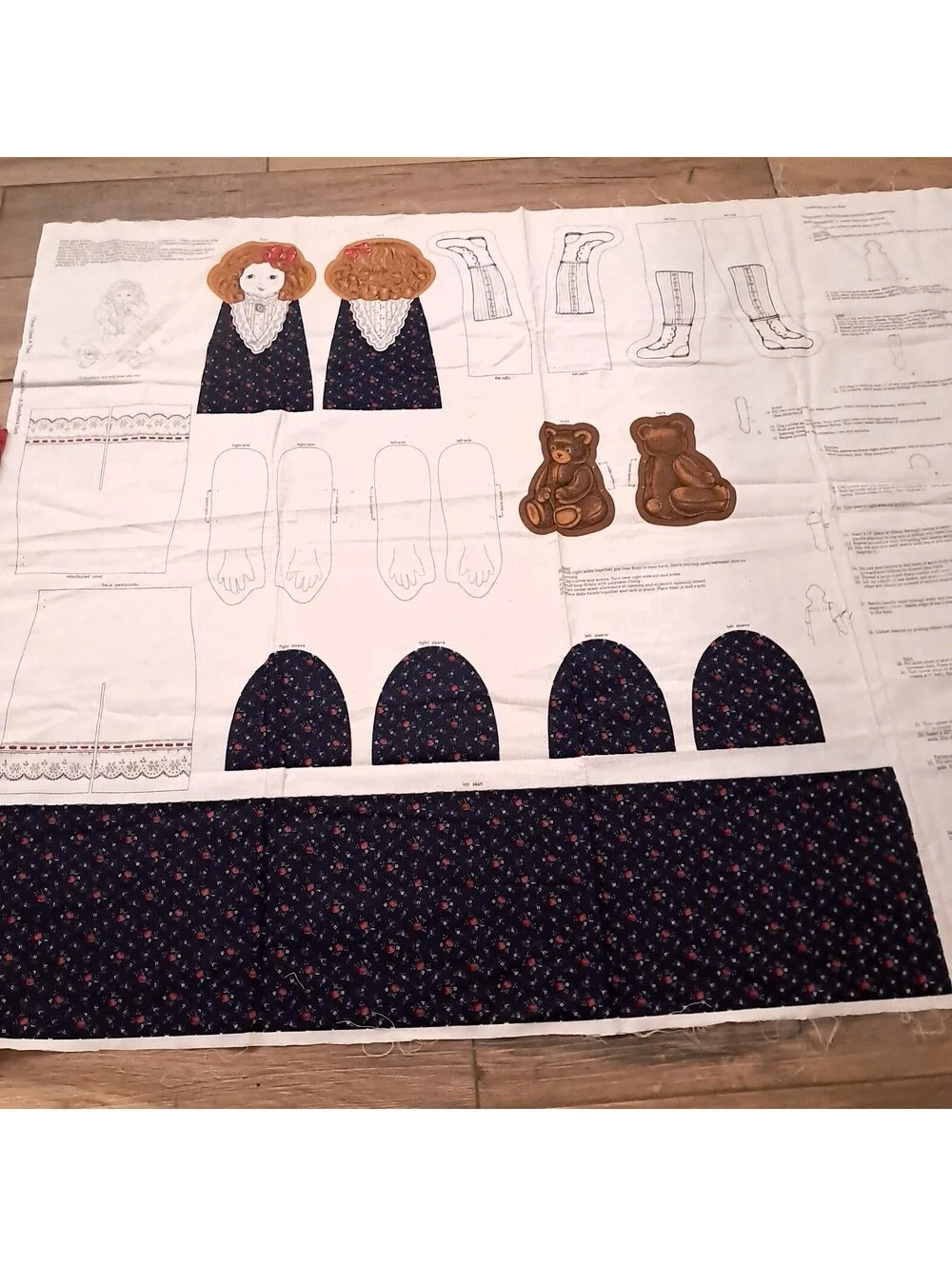 Vintage craft fabric panel set Cranston Springs Christmas stocking Goldilocks